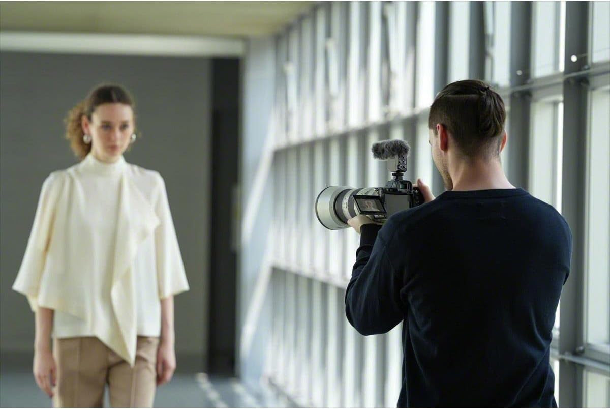 Alpha 7R V Full-Frame Mirrorless Interchangeable Lens Camera
