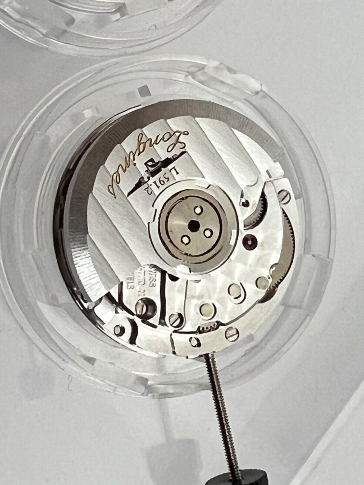 Eta 2000 Movement “2Hands without Date Calender” Swiss Made Geniune Movements