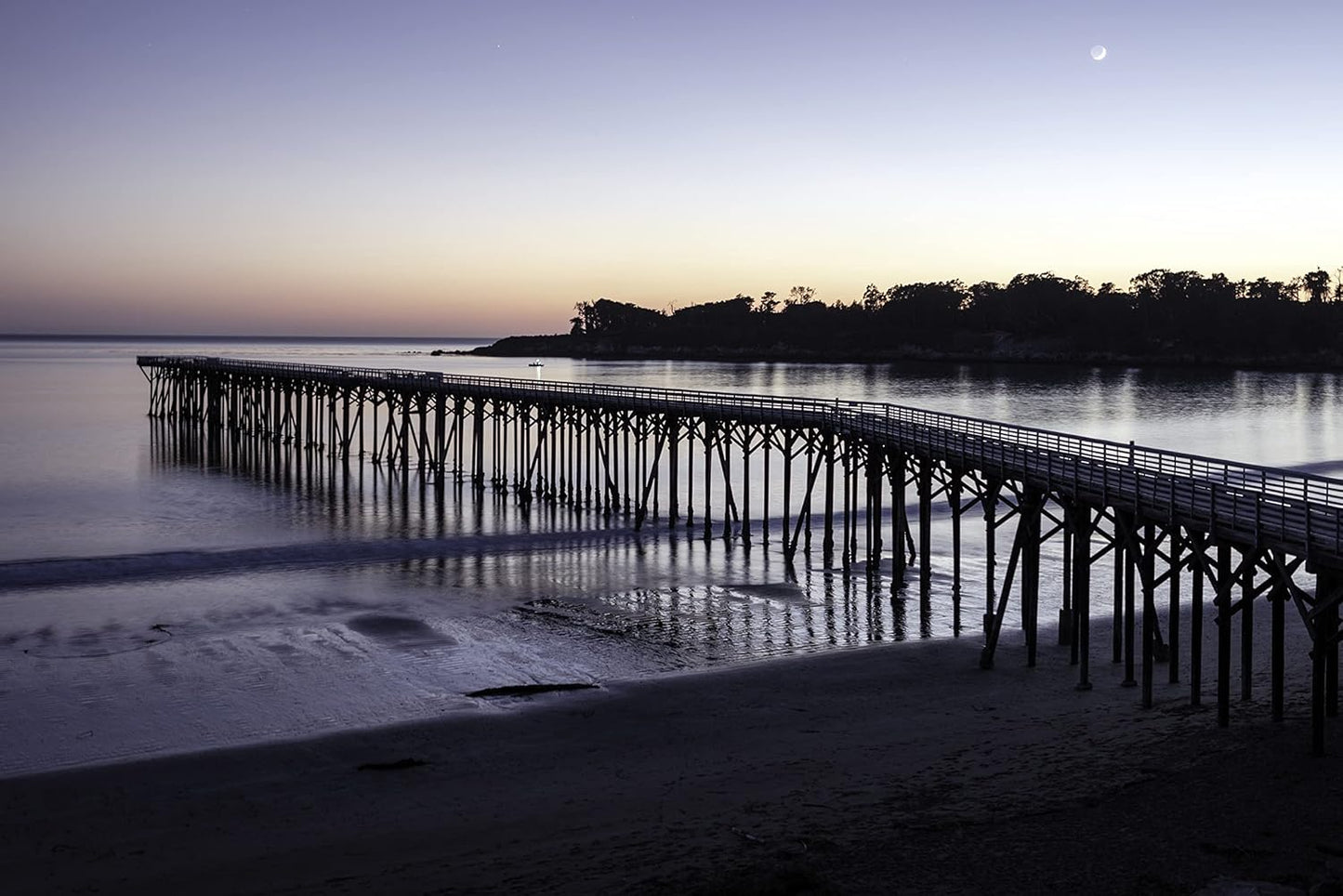 E-Mount FE 24Mm F1.4 GM Full Frame Wide-Angle Prime Lens (SEL24F14GM), Black