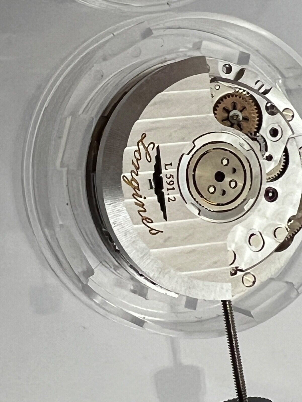 Eta 2000 Movement “2Hands without Date Calender” Swiss Made Geniune Movements